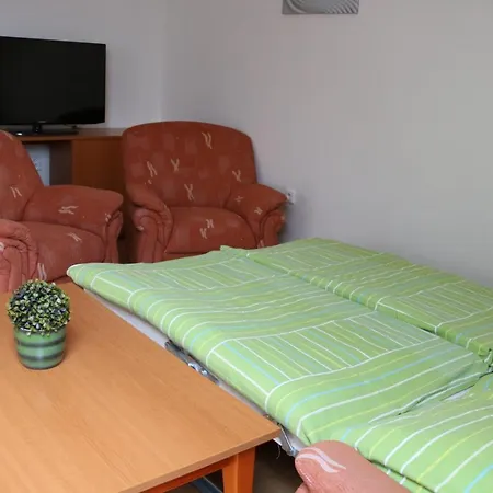 Apartman Svoboda Na Novem Svete Apartment *